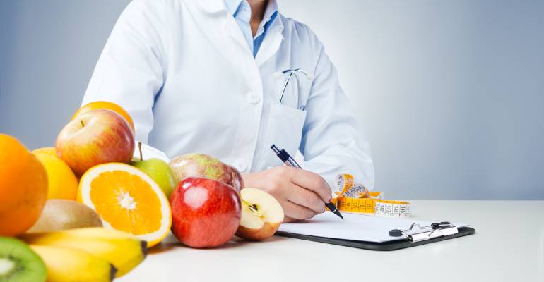 Dietitian Vs. Nutritionist Vs. Health Coach: What are the Differences?